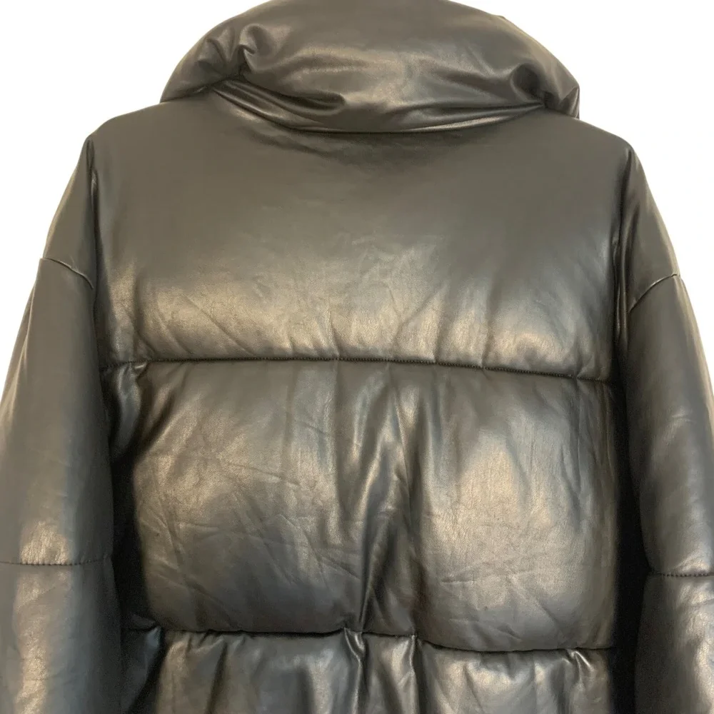 Avec Les Filles Black Puffer Jacket Women's L Large Snap Front Winter Warm Shiny